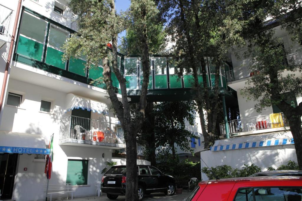 Hotel Venezia E La Villetta Lido di Jesolo Exterior foto